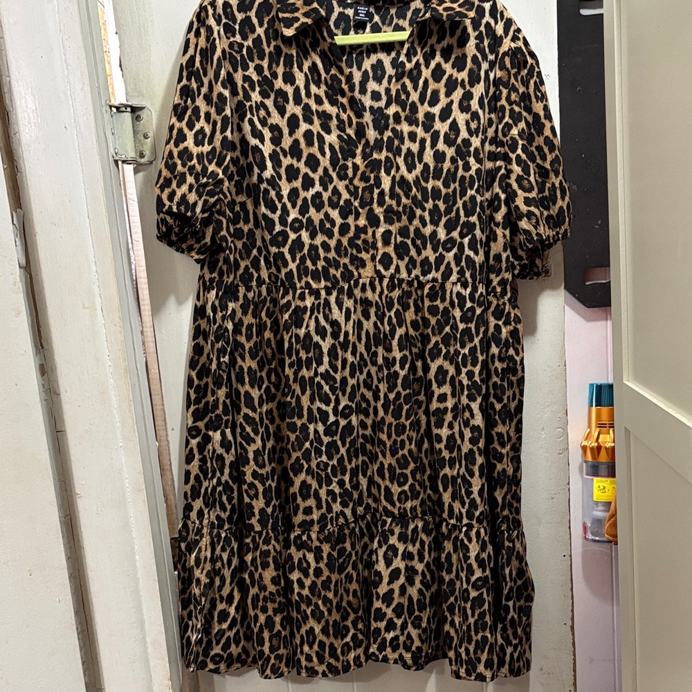SHEIN Animal Print Midi Dress